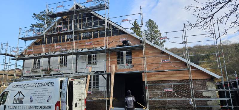 Société pour la rénovation complète ou partielle de toiture à Pavilly 76